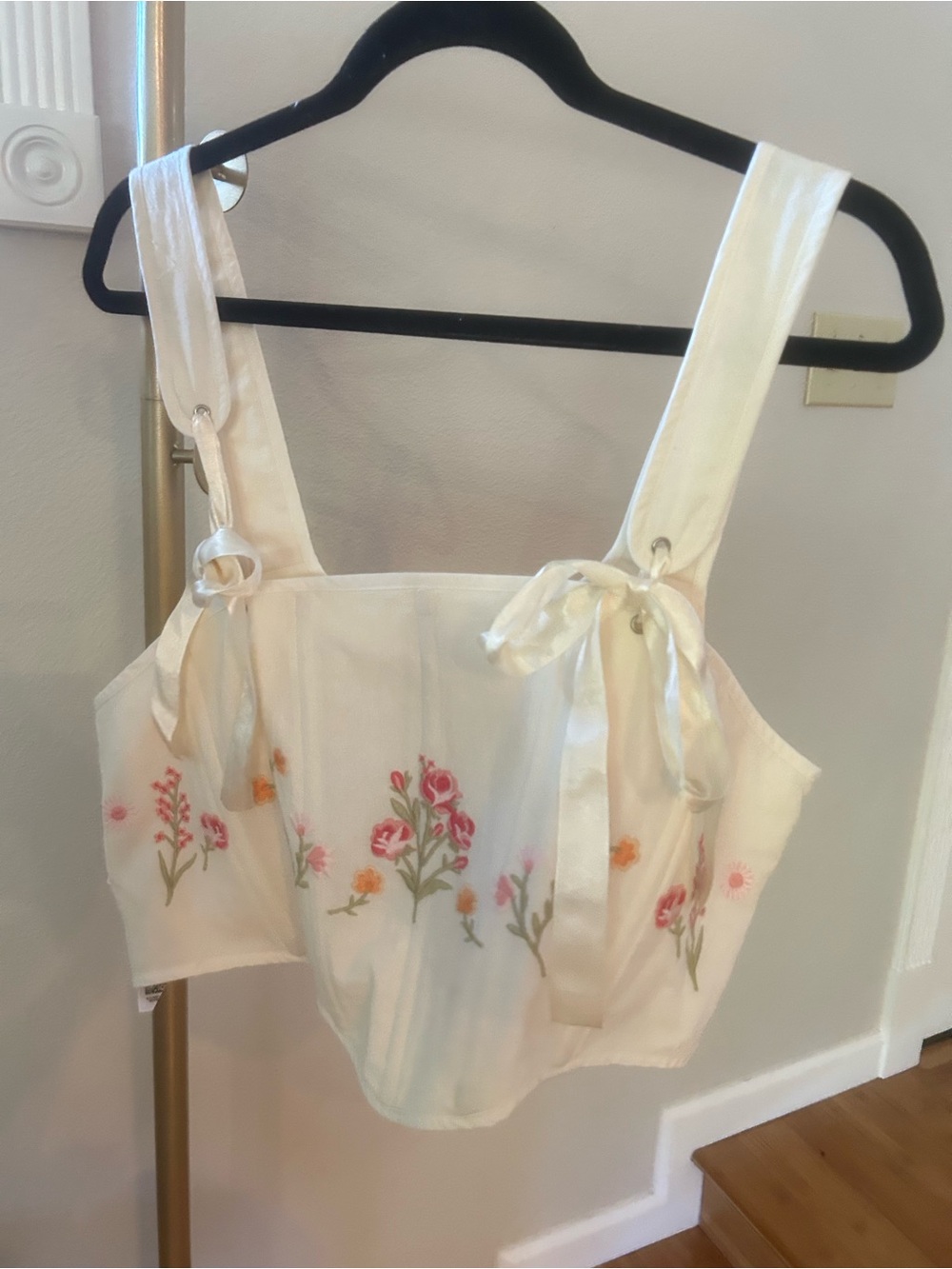 NWT Miss Selfridge ASOS Ivory Floral Embroidered Bow Strap Top US 12